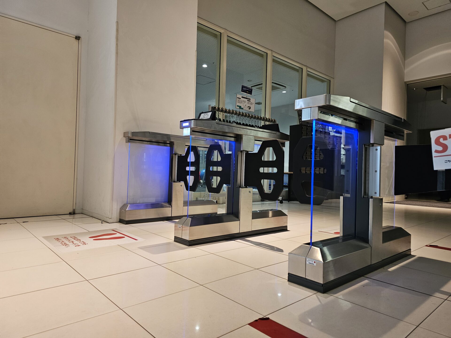 フラッパーゲート